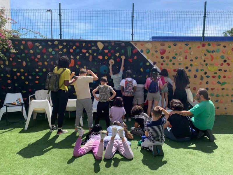 Cáritas Valencia apoya la participación de cerca de 900 niños y niñas en actividades de verano